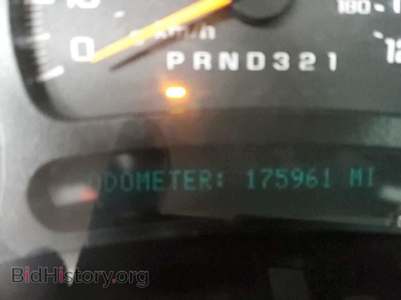 2006 GMC SIERRA - VIN: 2GTEC13Z261323041 - Фото 9