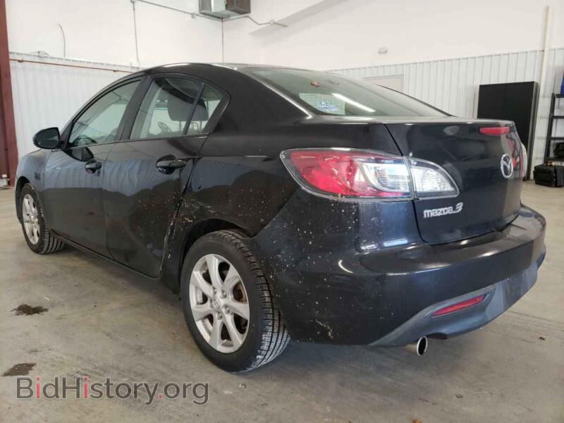2011 Mazda 3 (VIN JM1BL1VF9B1453923) — photo 2 of 12