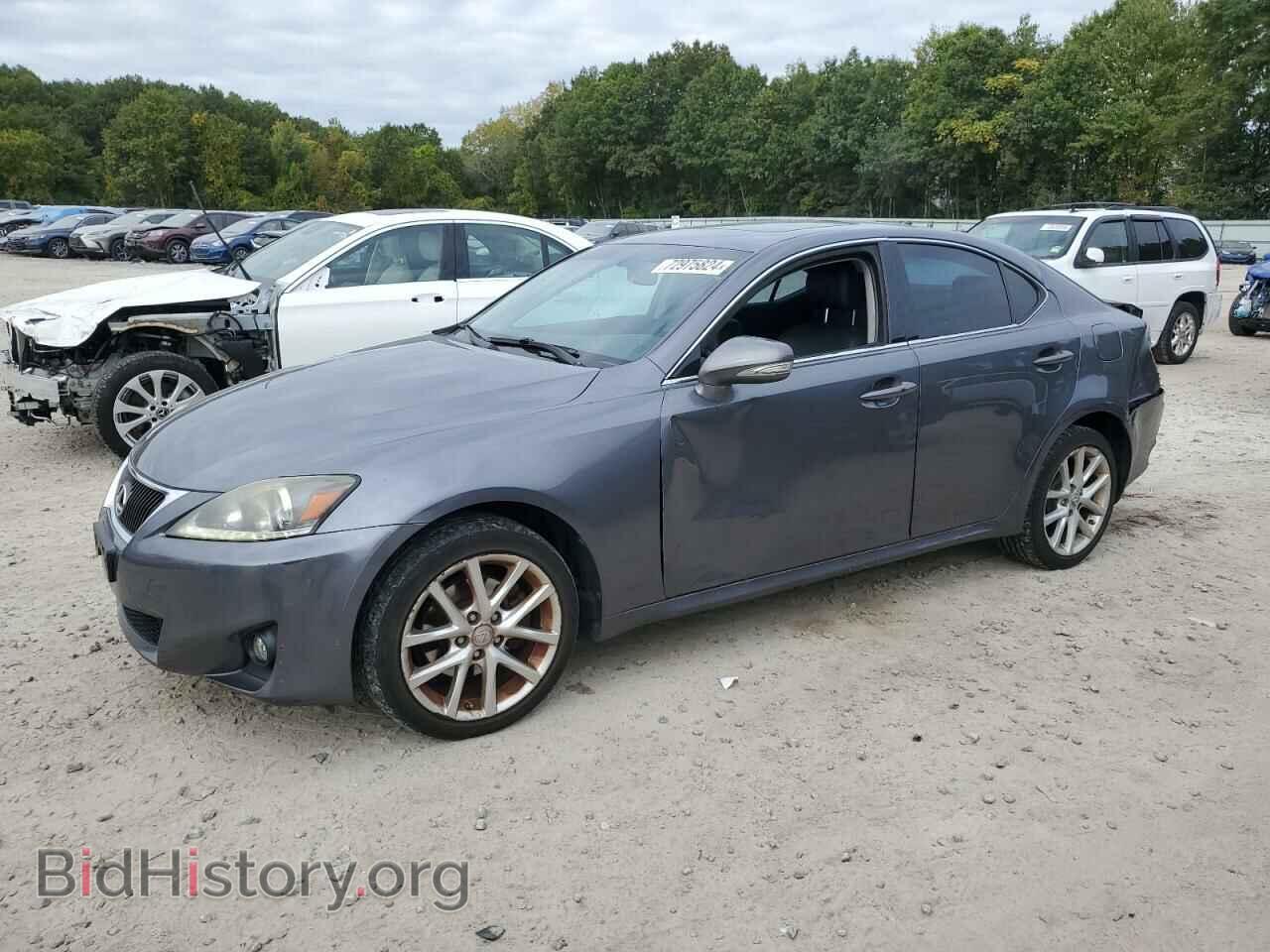 Фотография JTHCF5C24C5057409 - LEXUS IS 2012