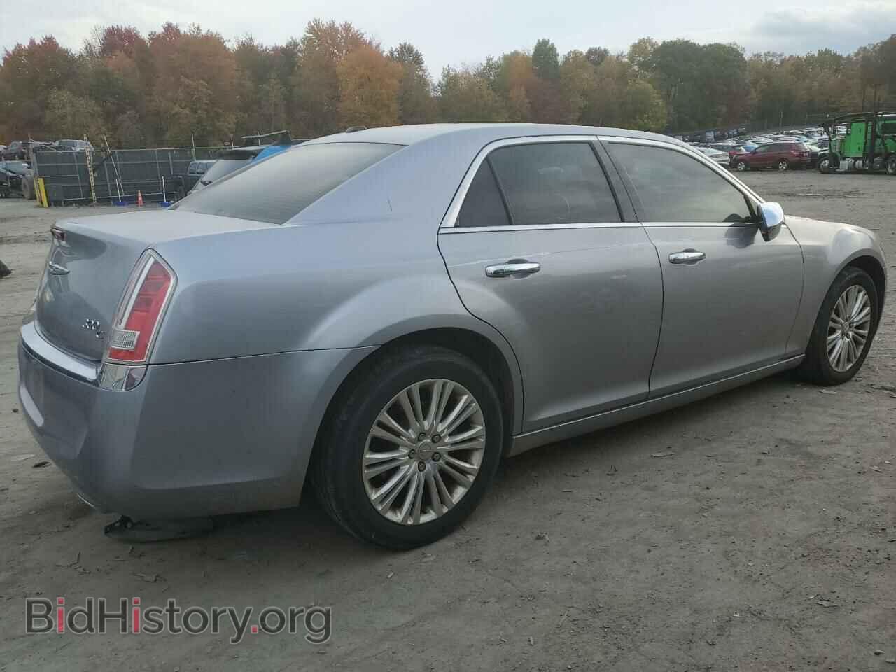 2011 CHRYSLER 300 - VIN: 2C3CK6CT4BH523041 - Фото 3
