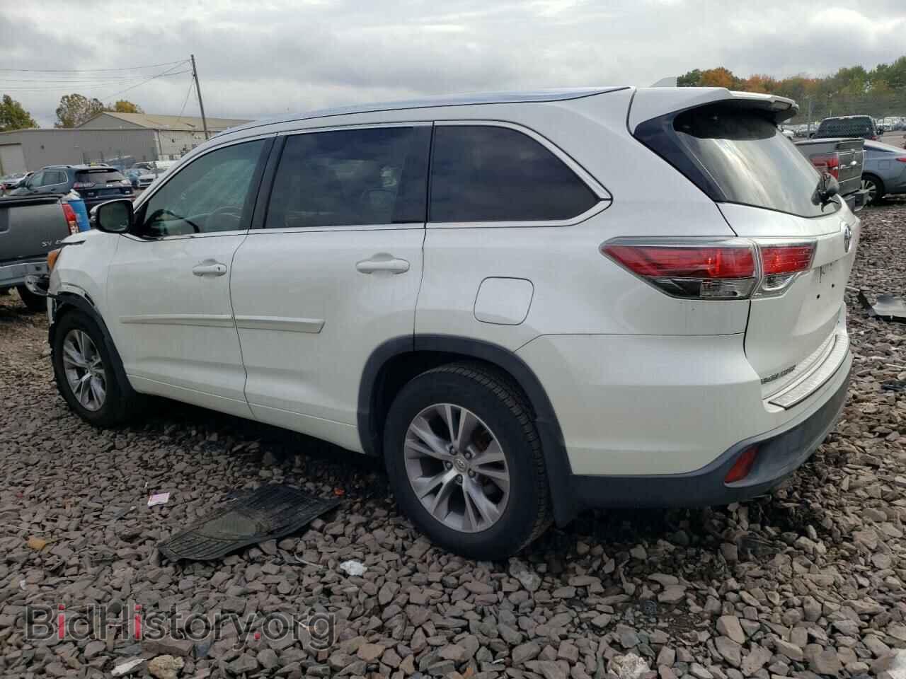 2015 TOYOTA HIGHLANDER - VIN: 5TDJKRFH5FS211992 - Фото 2