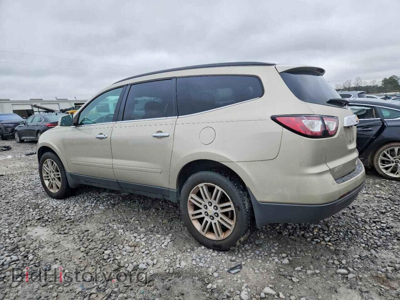2014 CHEVROLET TRAVERSE - VIN: 1GNKRGKD7EJ220882 - Фото 2
