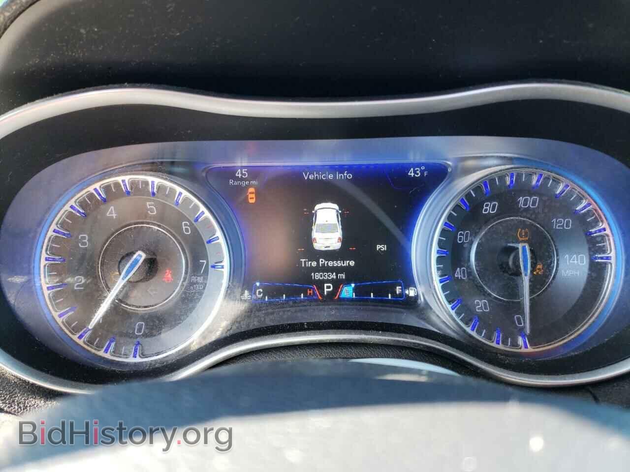 2016 CHRYSLER 300 - VIN: 2C3CCAKG5GH274213 - Фото 9