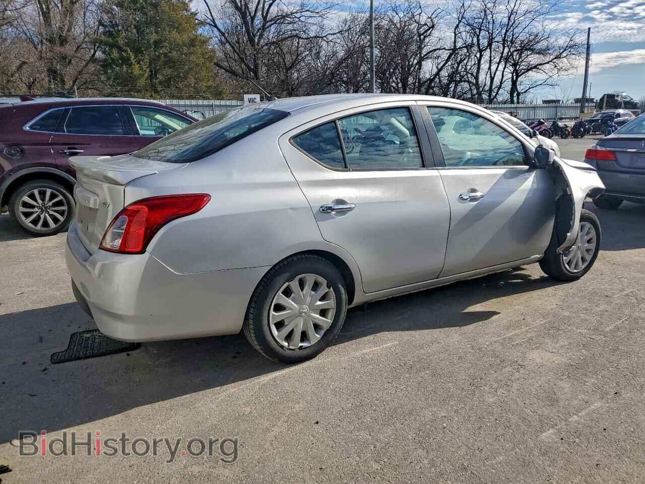 2017 NISSAN VERSA - VIN: 3N1CN7AP4HK434559 - Фото 3