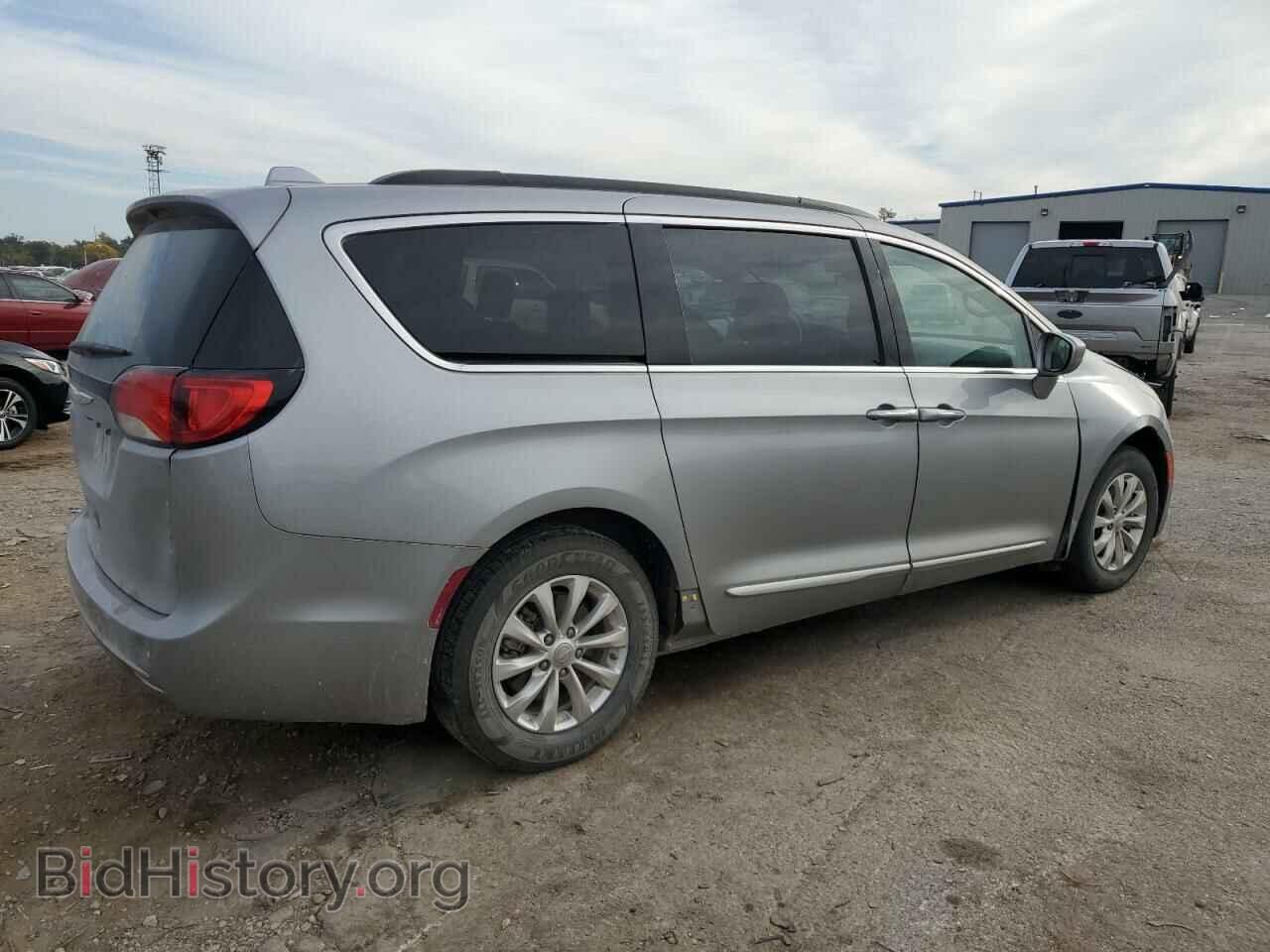 2017 CHRYSLER PACIFICA - VIN: 2C4RC1BG1HR809443 - Photo 3
