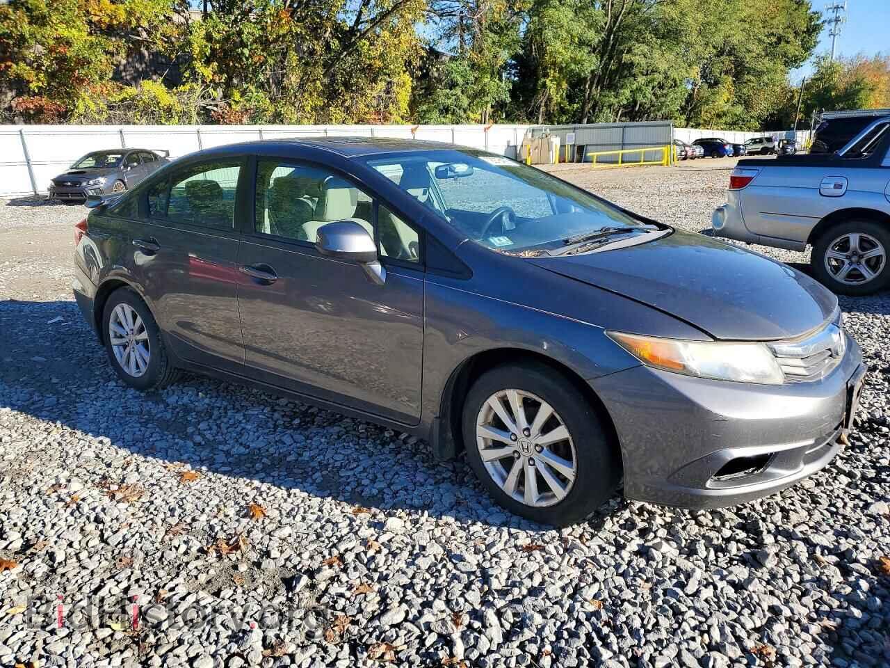 2012 HONDA CIVIC - VIN: 2HGFB2F82CH517962 - Photo 4