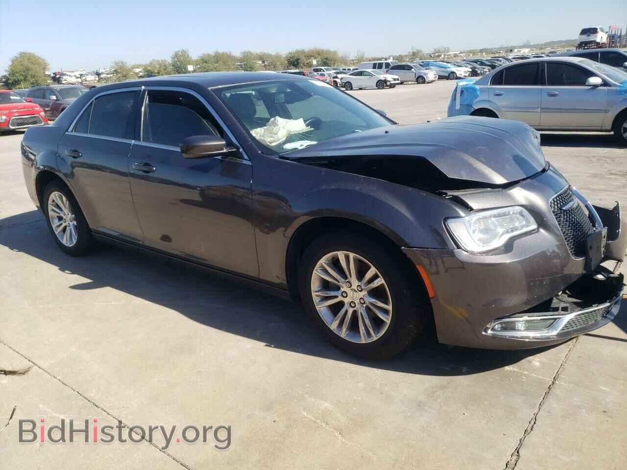 2017 CHRYSLER 300 - VIN: 2C3CCAAG2HH506222 - Фото 4