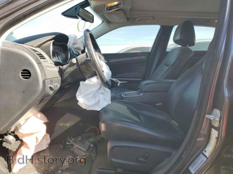 2017 Chrysler 300 (VIN 2C3CCAAG2HH506222) — фото 7 из 12