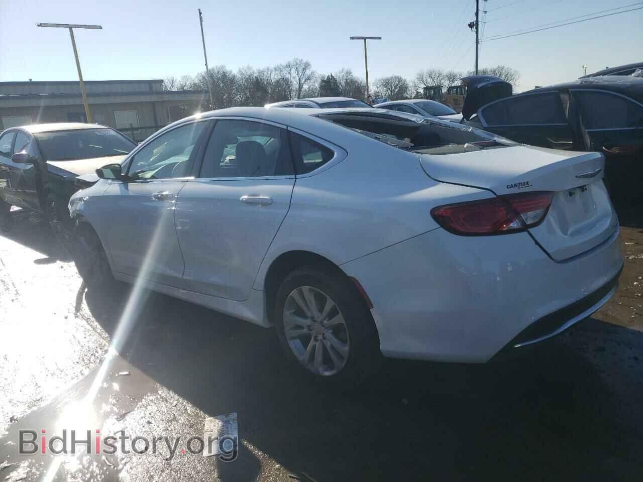2016 CHRYSLER 200 - VIN: 1C3CCCAB6GN120974 - Фото 2