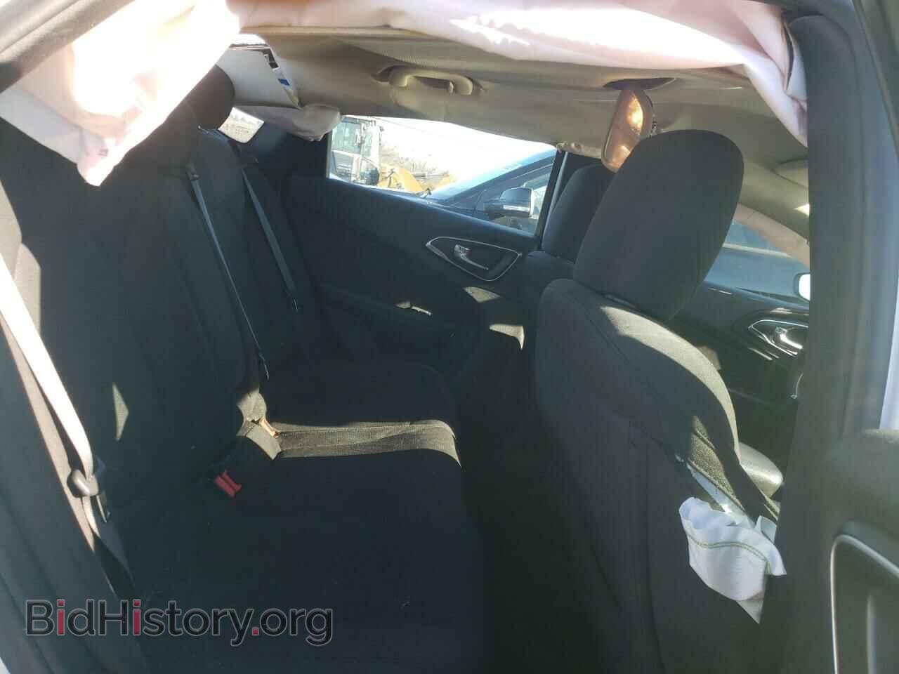 2016 CHRYSLER 200 - VIN: 1C3CCCAB6GN120974 - Фото 10
