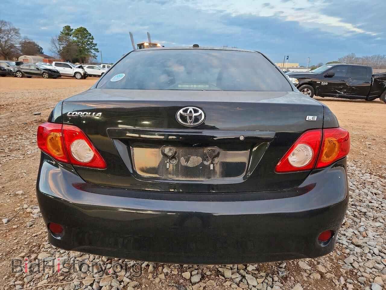 2010 TOYOTA COROLLA - VIN: 2T1BU4EE5AC500588 - Фото 6