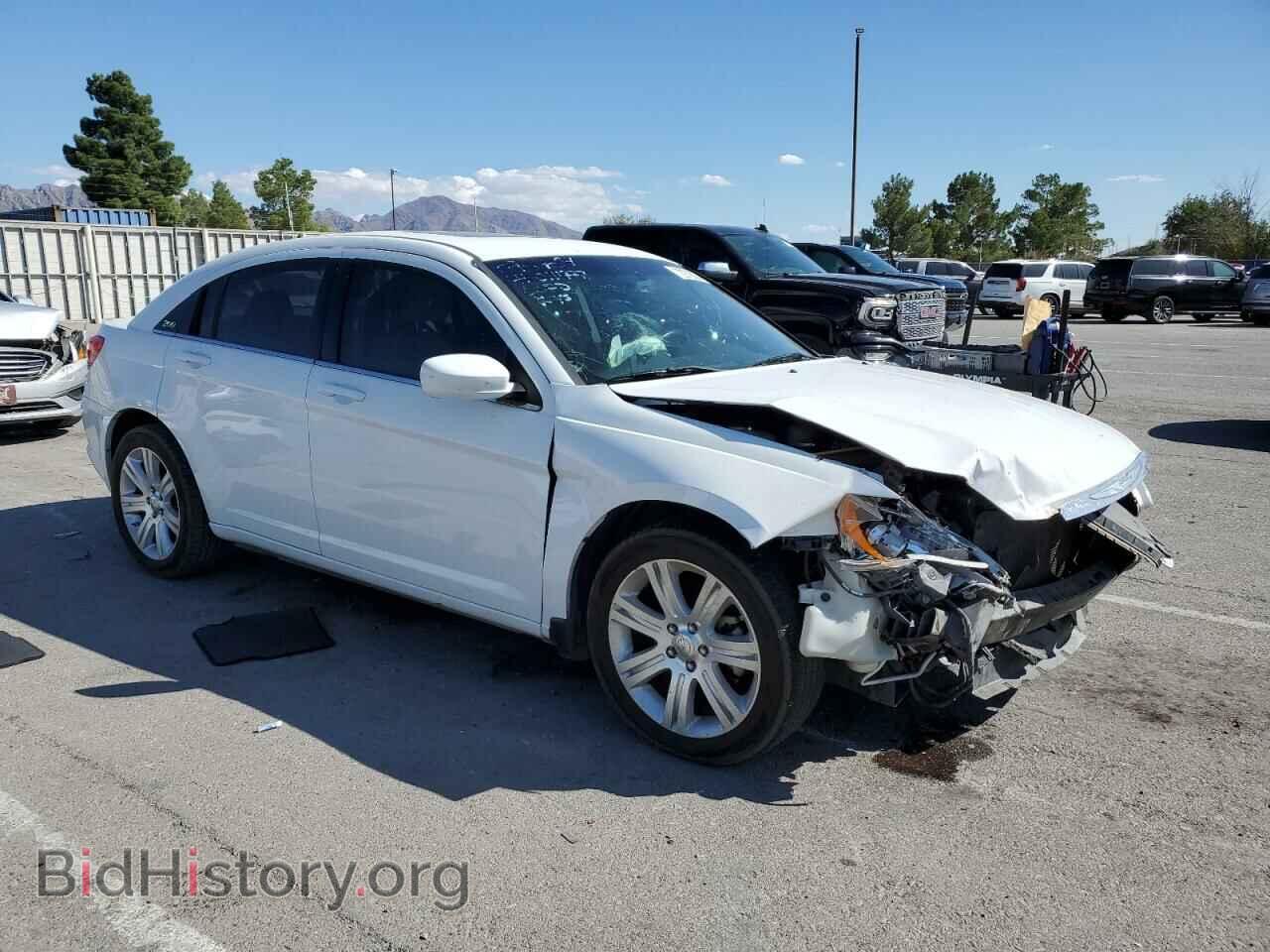 2012 CHRYSLER 200 - VIN: 1C3CCBBG3CN180225 - Фото 4