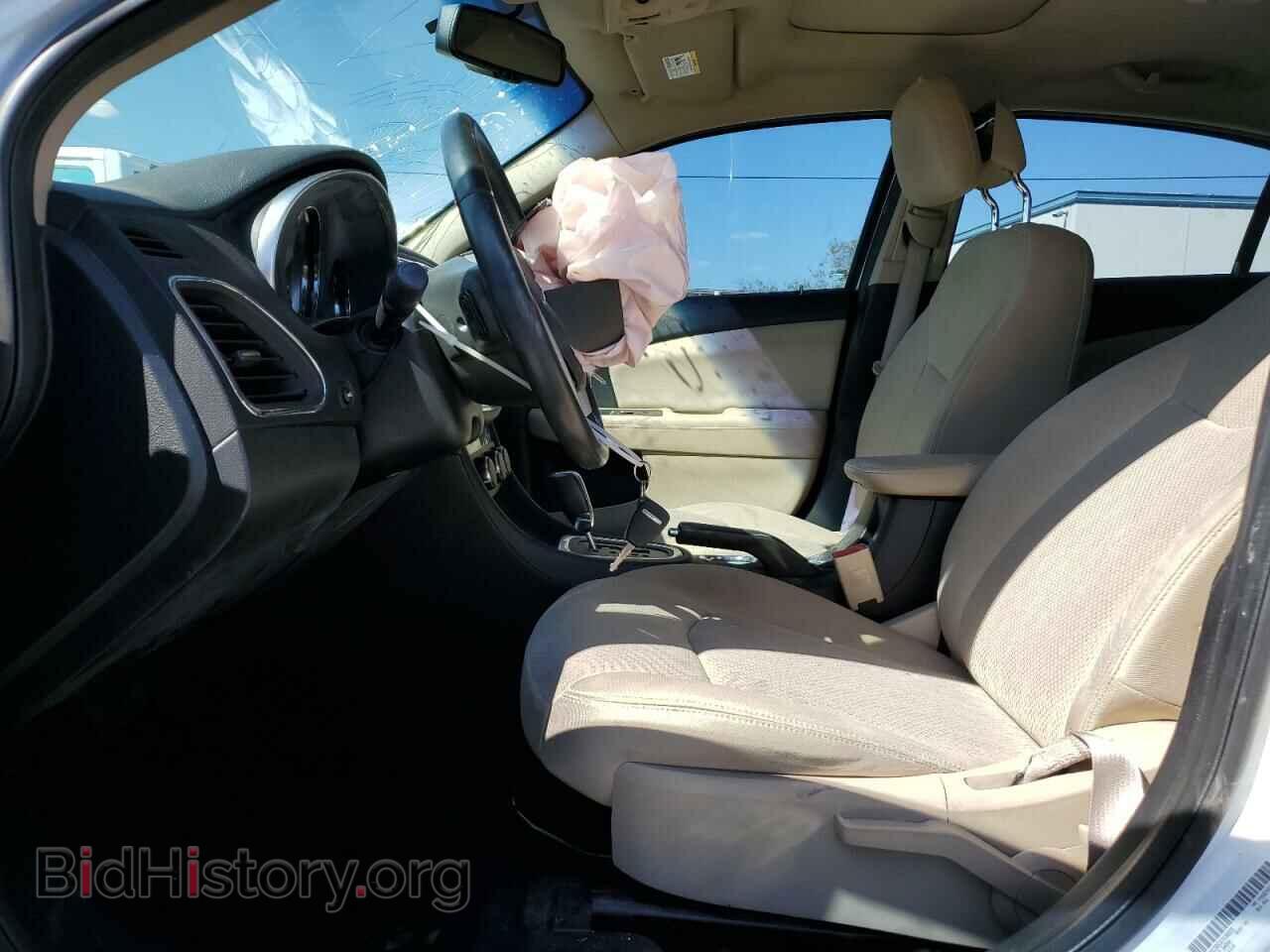 2012 CHRYSLER 200 - VIN: 1C3CCBBG3CN180225 - Фото 7