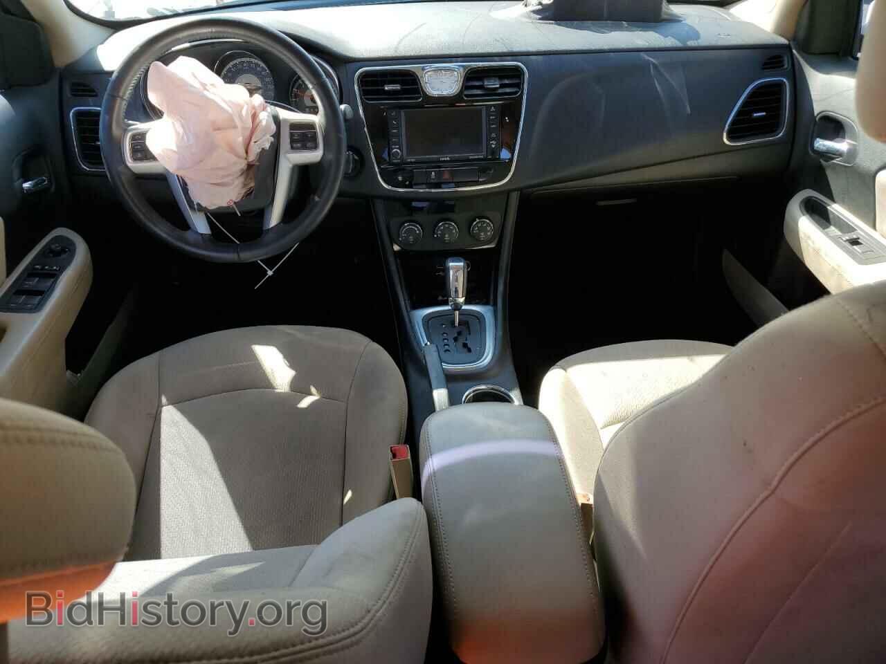 2012 CHRYSLER 200 - VIN: 1C3CCBBG3CN180225 - Фото 8