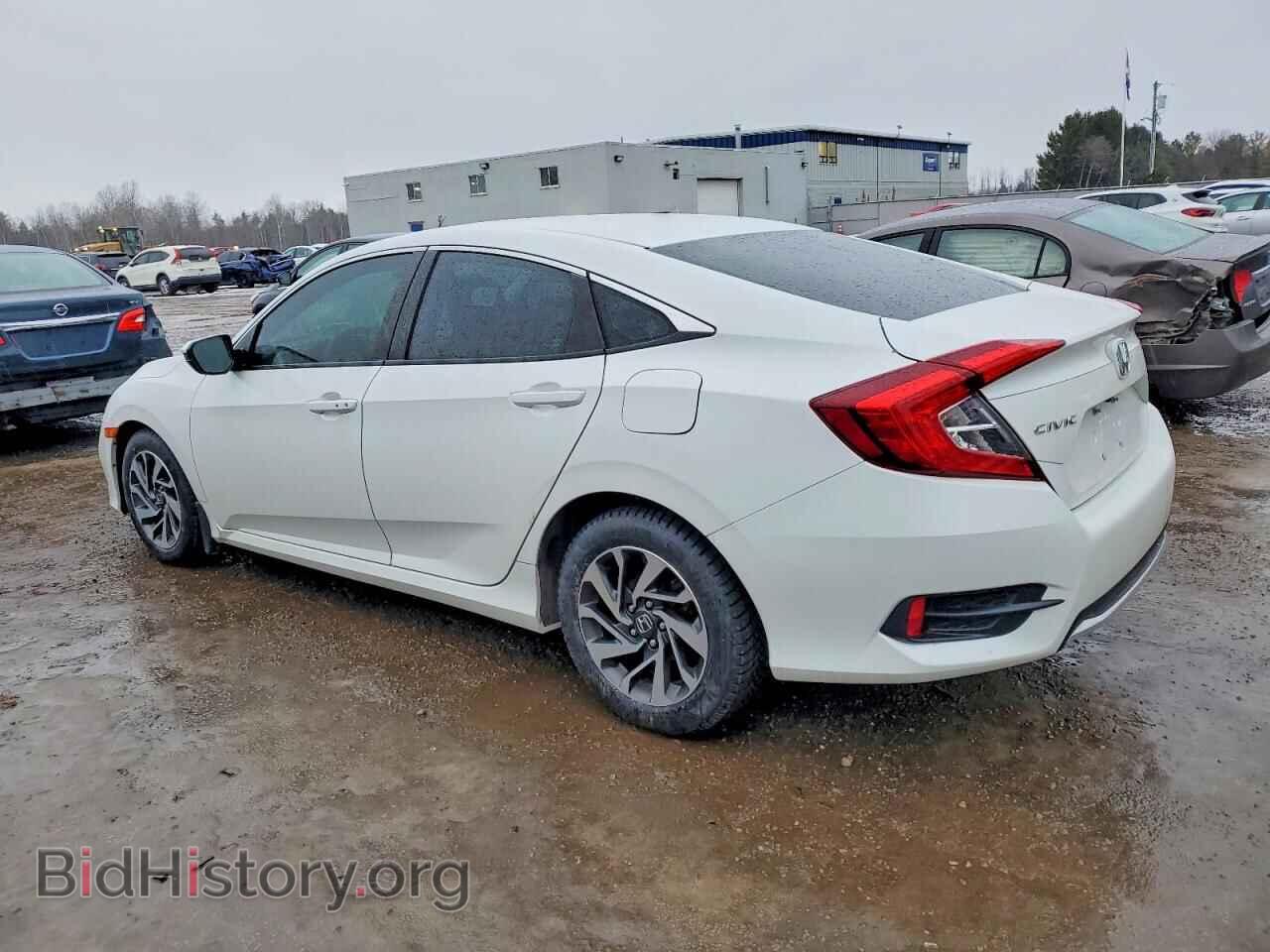 2019 HONDA CIVIC - VIN: 2HGFC2F72KH038380 - Фото 2
