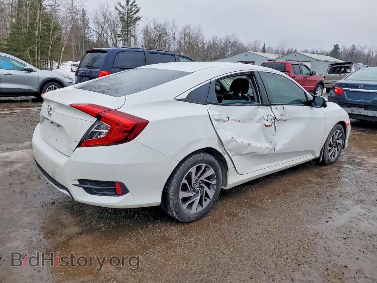 2019 HONDA CIVIC - VIN: 2HGFC2F72KH038380 - Фото 3