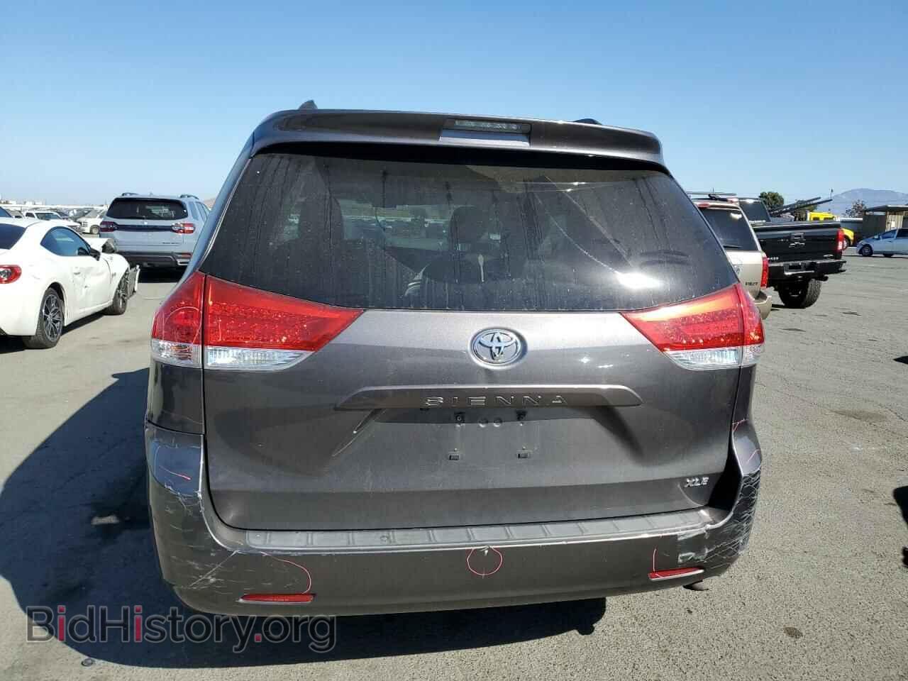 2011 TOYOTA All Models - VIN: 5TDYK3DC3BS099884 - Фото 6