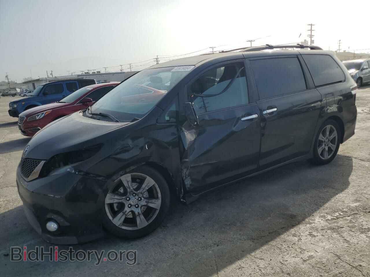 Фотография 5TDXZ3DCXHS868414 - TOYOTA SIENNA 2017