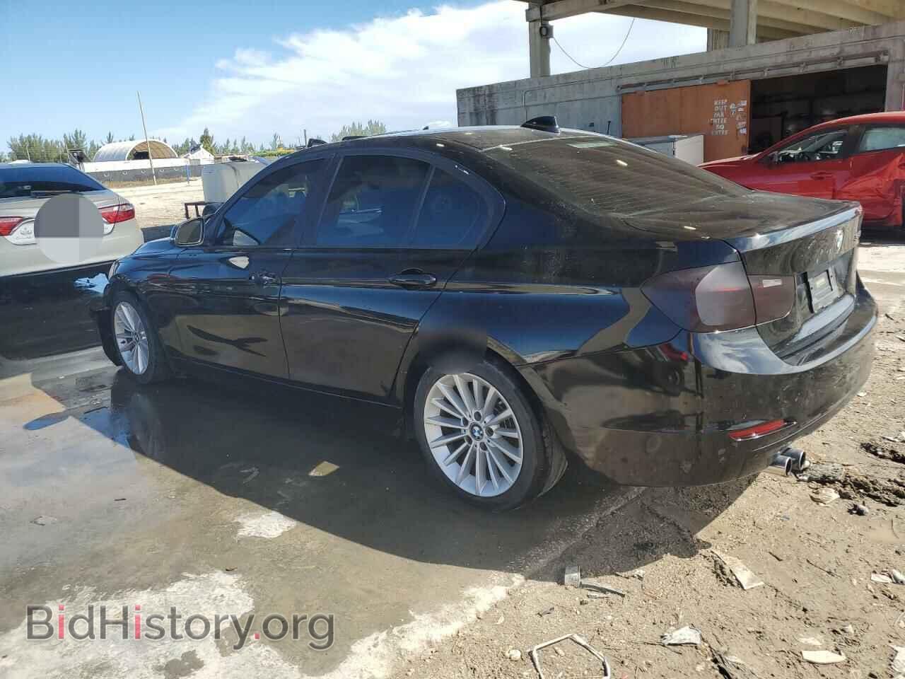 2013 BMW 3 SERIES - VIN: WBA3A5G58DNP24212 - Фото 2