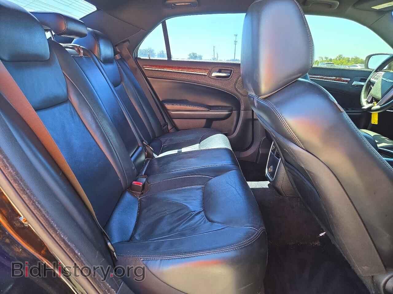 2014 CHRYSLER 300 - VIN: 2C3CCAAG3EH281479 - Photo 10