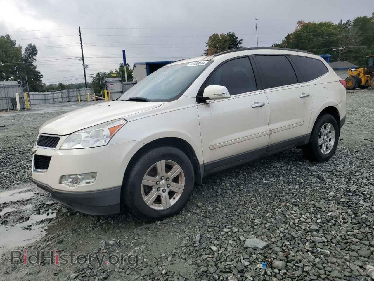 Фотография 1GNKVGED7BJ384927 - CHEVROLET TRAVERSE 2011