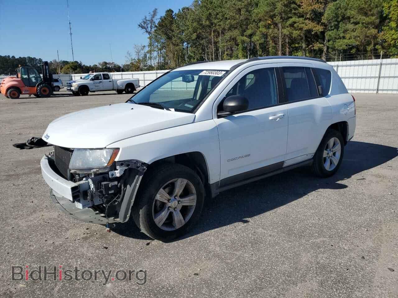 Фотография 1C4NJCBA4GD641598 - JEEP COMPASS 2016