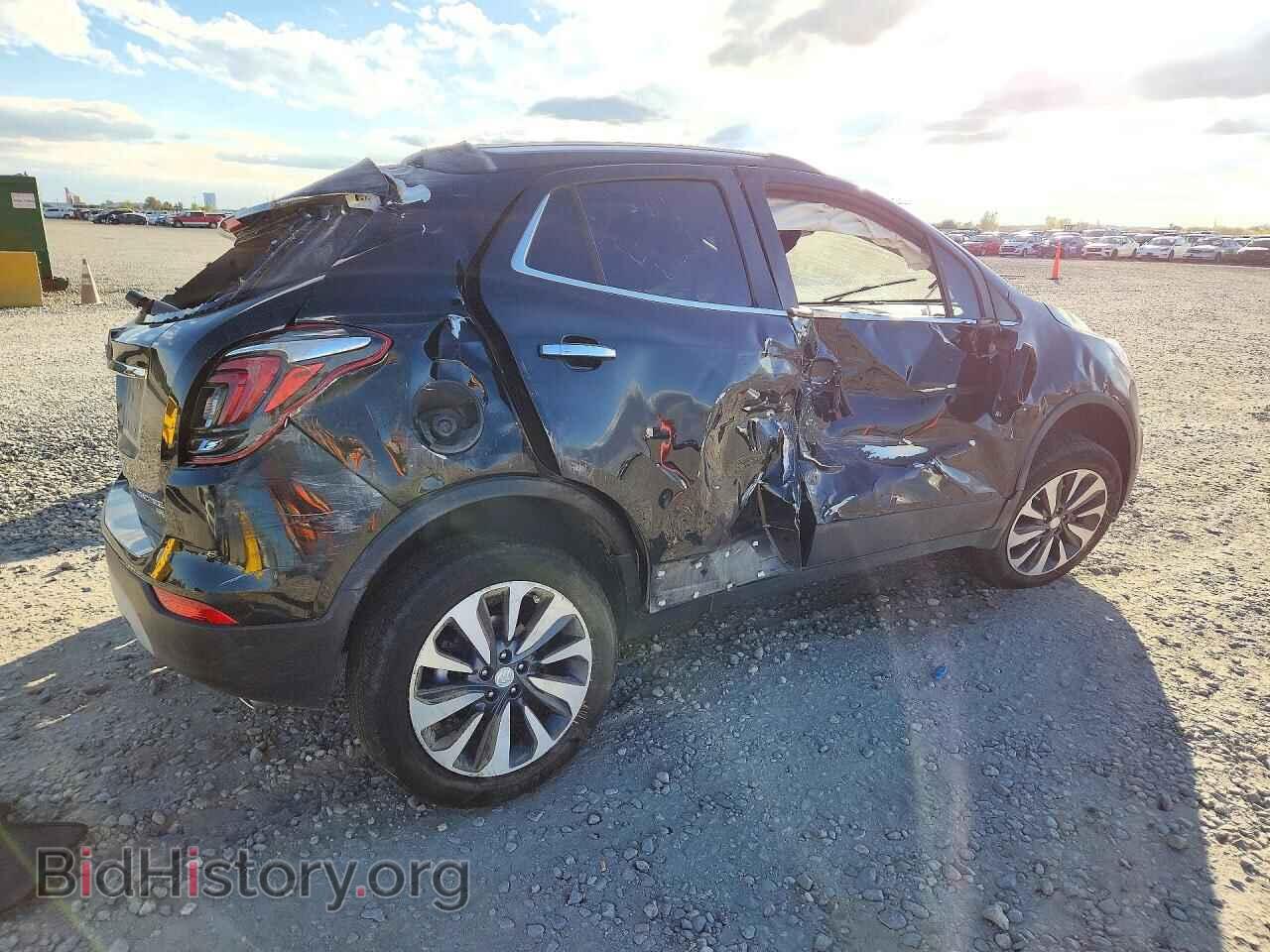 2022 Buick ENCORE (VIN KL4CJESM3NB565145) — photo 3 of 15