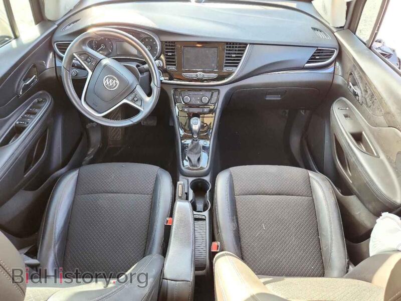2022 Buick ENCORE (VIN KL4CJESM3NB565145) — photo 8 of 15