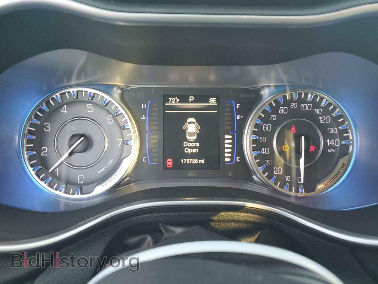 2015 CHRYSLER 200 - VIN: 1C3CCCAB0FN738614 - Фото 9