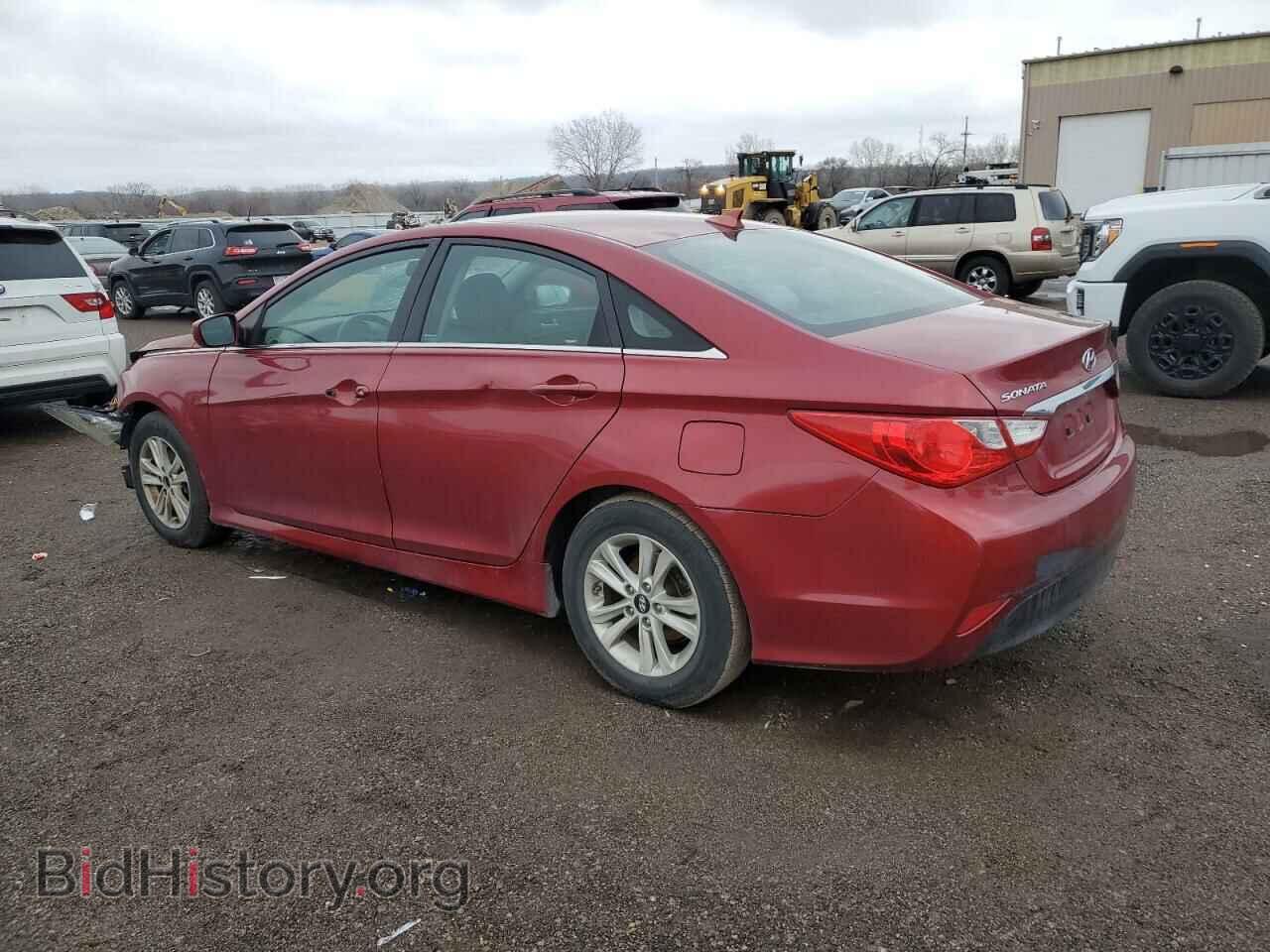 2014 HYUNDAI SONATA - VIN: 5NPEB4AC3EH891685 - Фото 2