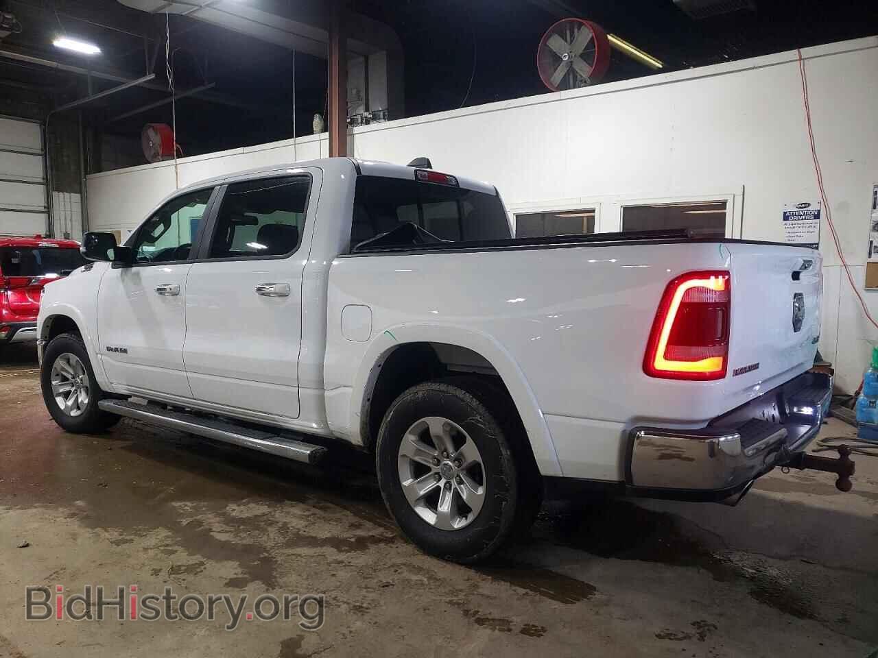 2020 RAM 1500 - VIN: 1C6SRFJT2LN176394 - Фото 2