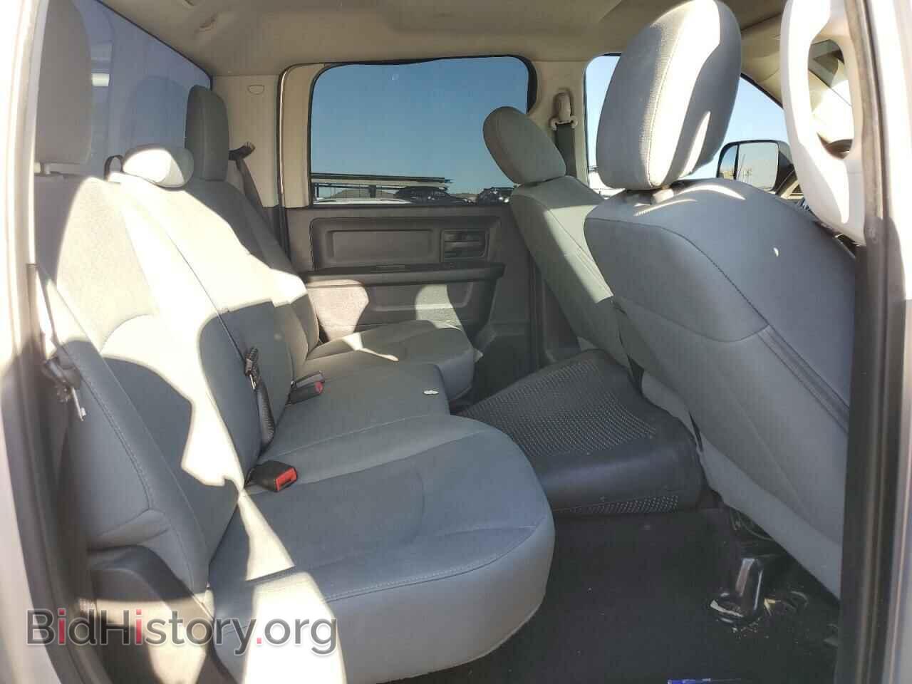2015 RAM All Models - VIN: 3C6UR5CL0FG696686 - Photo 10