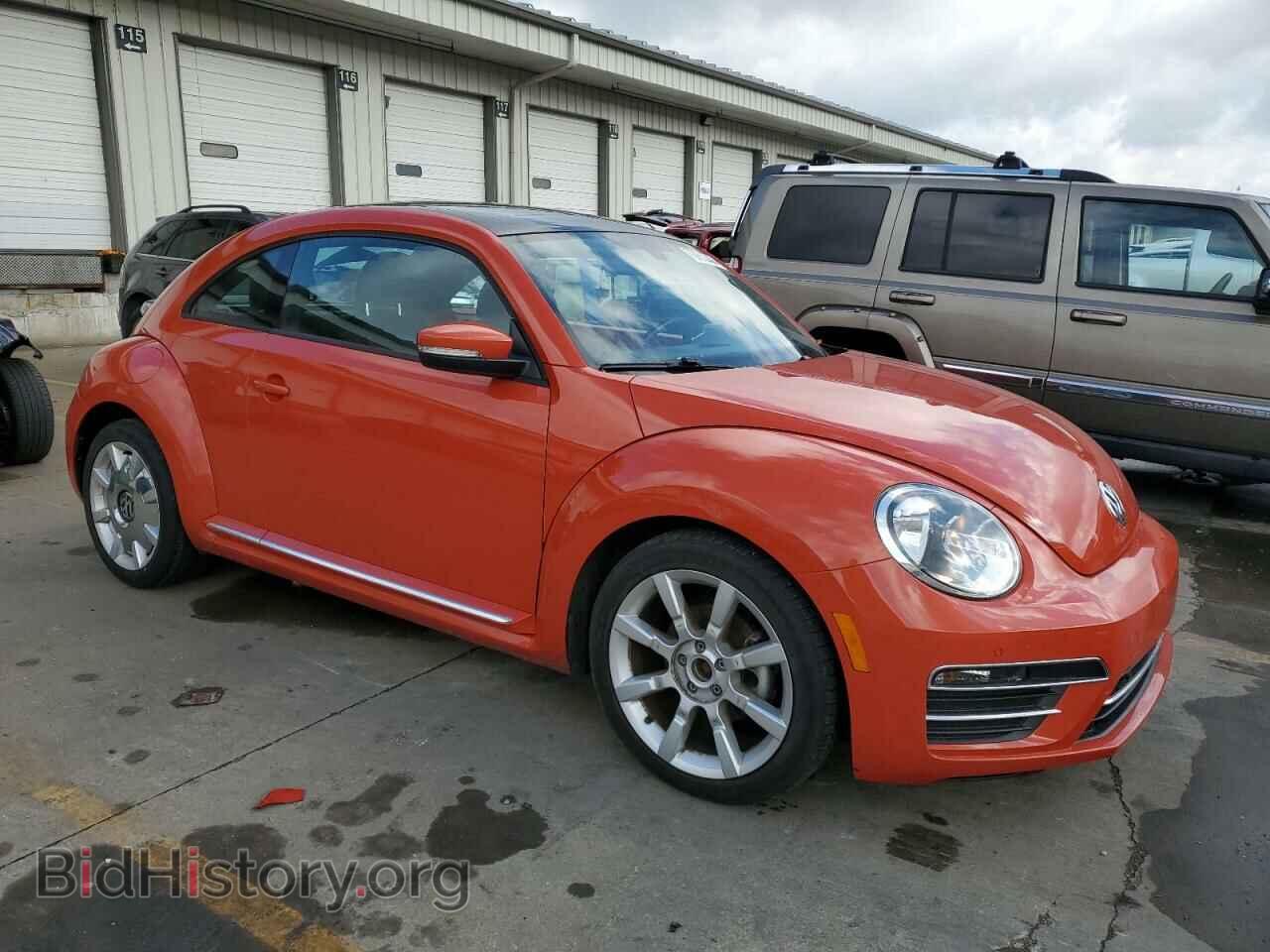 2017 VOLKSWAGEN BEETLE - VIN: 3VWJ17AT5HM631285 - Фото 4