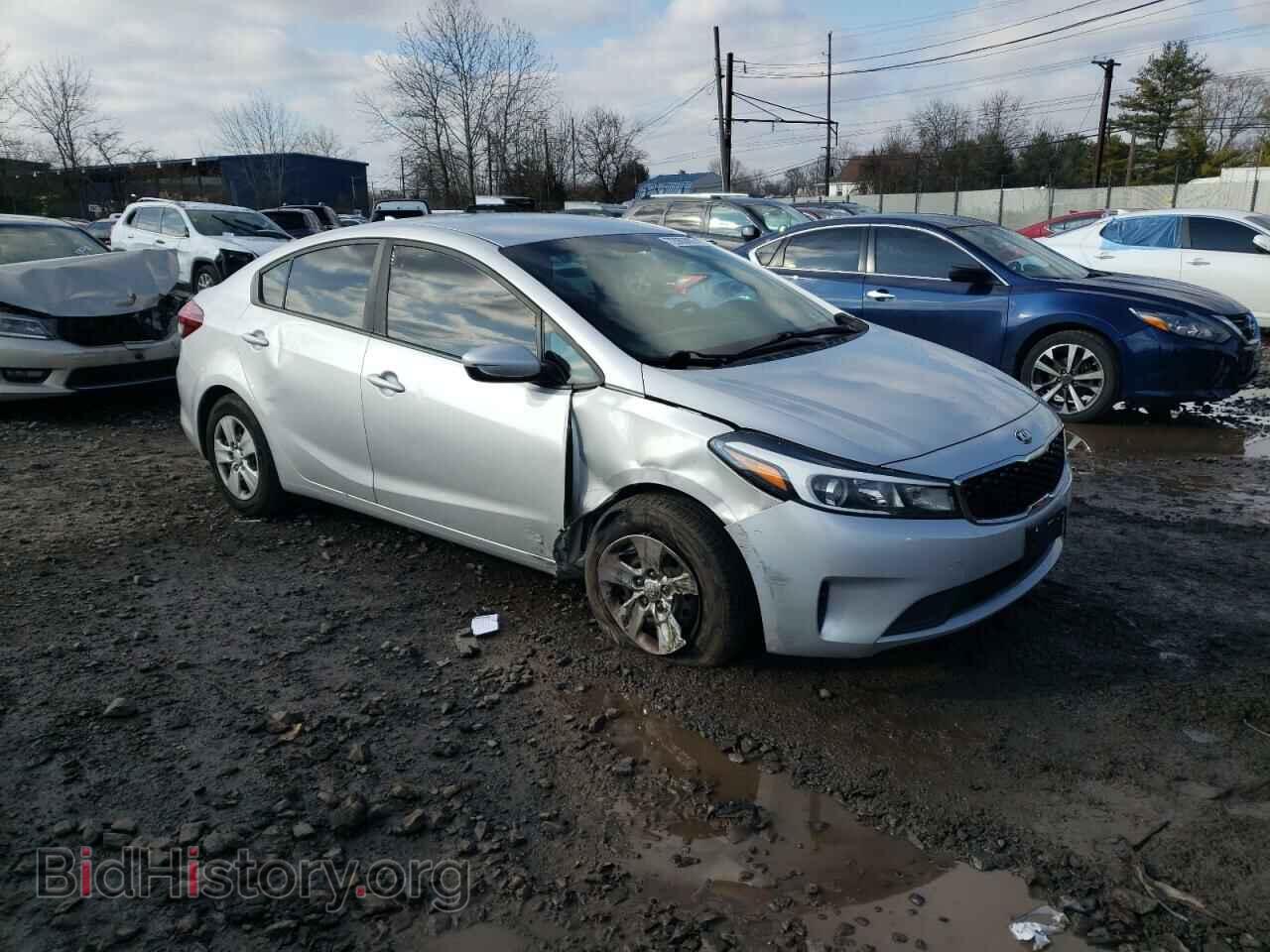 2017 KIA FORTE - VIN: 3KPFK4A76HE087851 - Фото 4