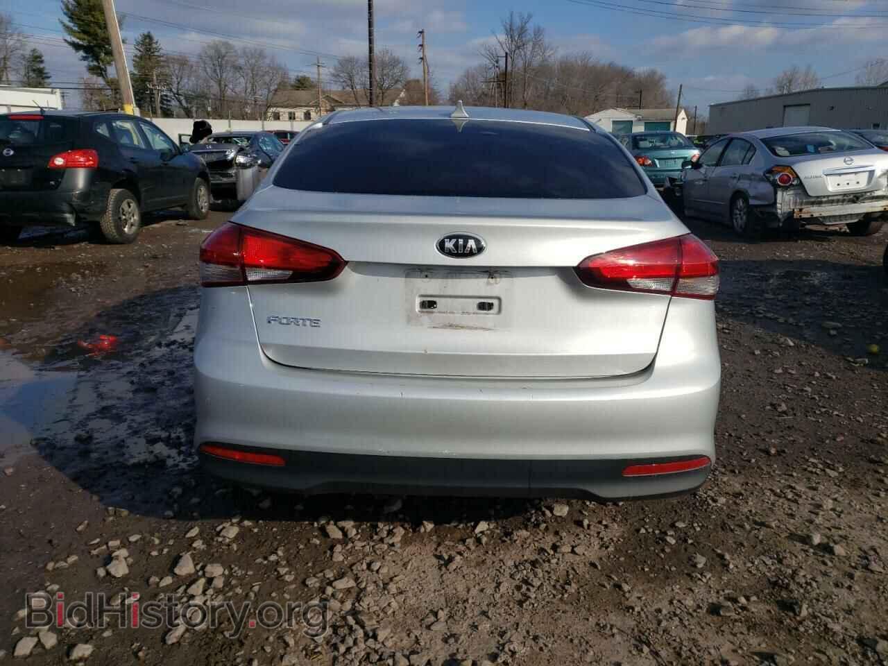 2017 KIA FORTE - VIN: 3KPFK4A76HE087851 - Фото 6