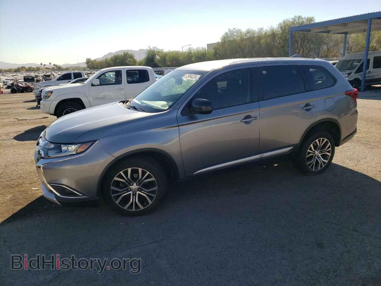 Фотография JA4AD2A38HZ040731 - MITSUBISHI OUTLANDER 2017