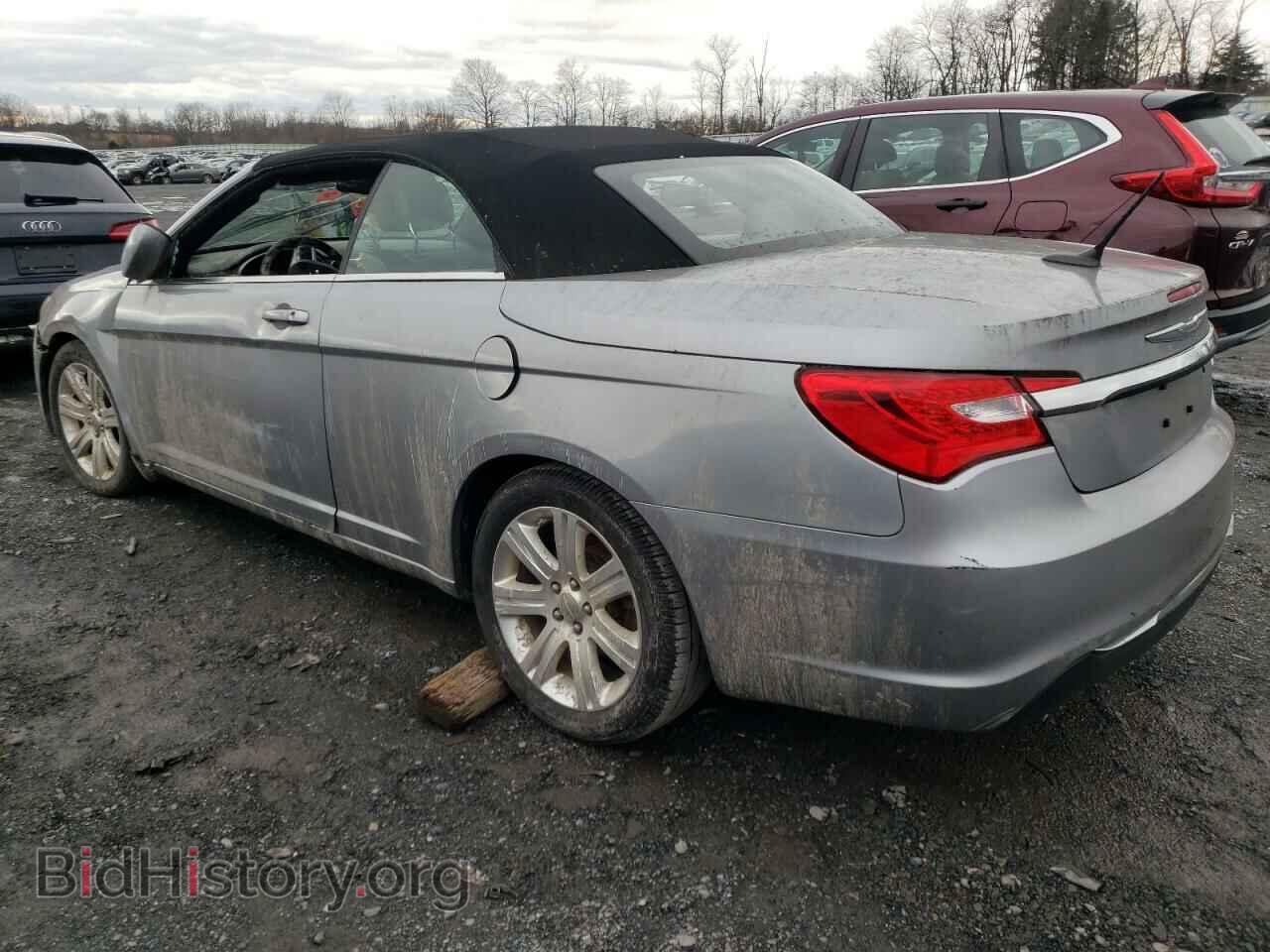 2013 CHRYSLER 200 - VIN: 1C3BCBEG2DN685049 - Photo 2