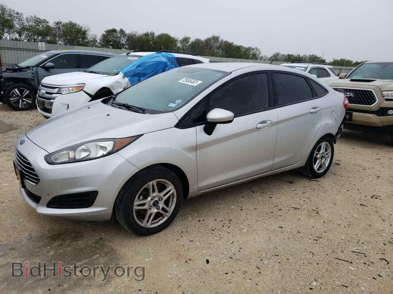 Photo 3FADP4BJ1HM169985 - FORD FIESTA 2017