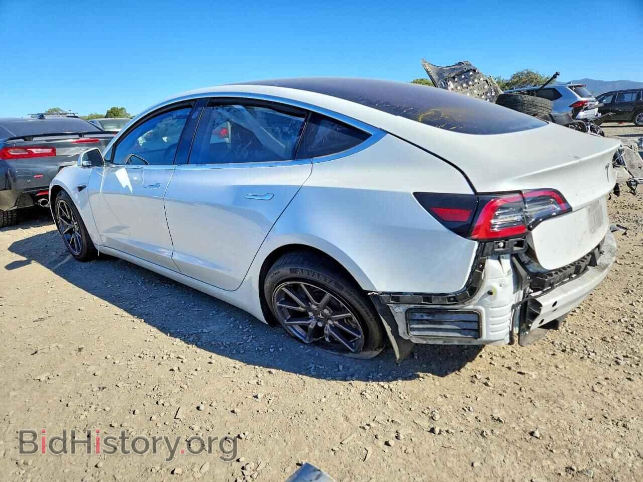 2018 TESLA MODEL 3 - VIN: 5YJ3E1EAXJF032690 - Photo 2