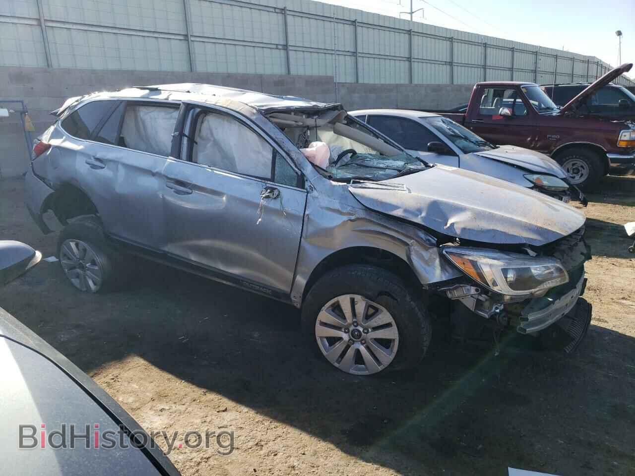 2017 SUBARU OUTBACK - VIN: 4S4BSACCXH3422085 - Фото 4