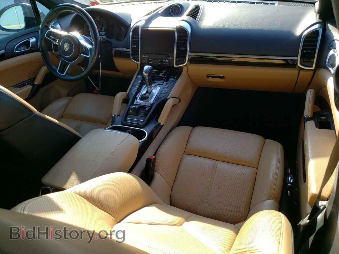 2017 PORSCHE CAYENNE - VIN: WP1AA2A22HKA88352 - Фото 8