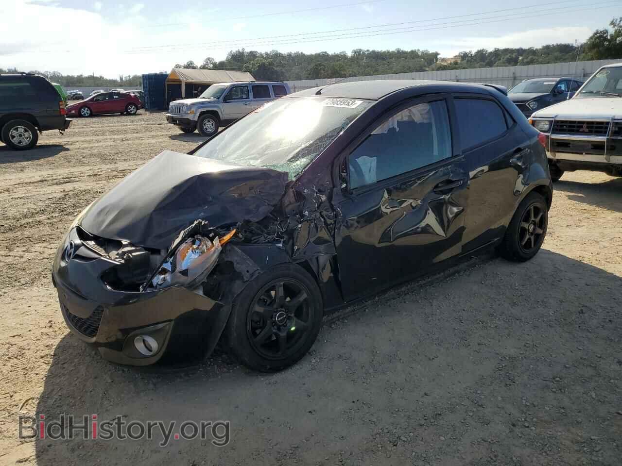 Фотография JM1DE1LY7E0174097 - MAZDA 2 2014