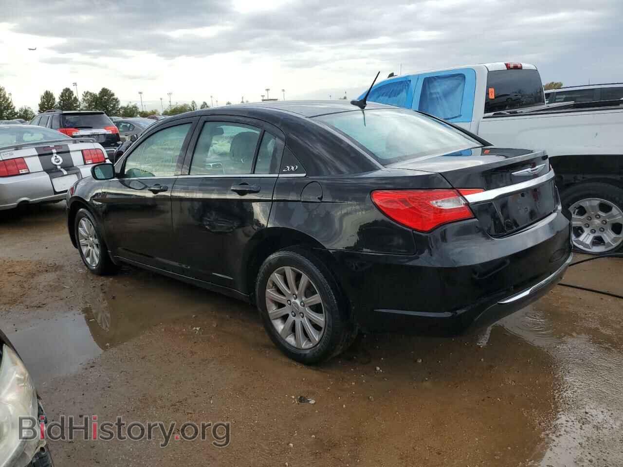2013 CHRYSLER 200 - VIN: 1C3CCBBB6DN600372 - Фото 2
