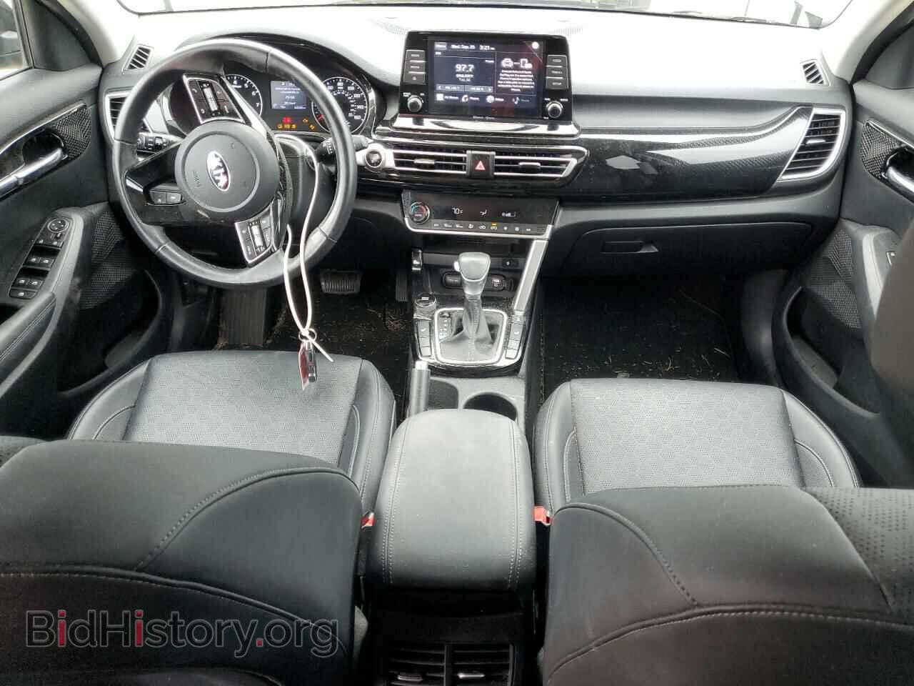 2021 KIA SELTOS - VIN: KNDERCAA6M7041105 - Фото 8