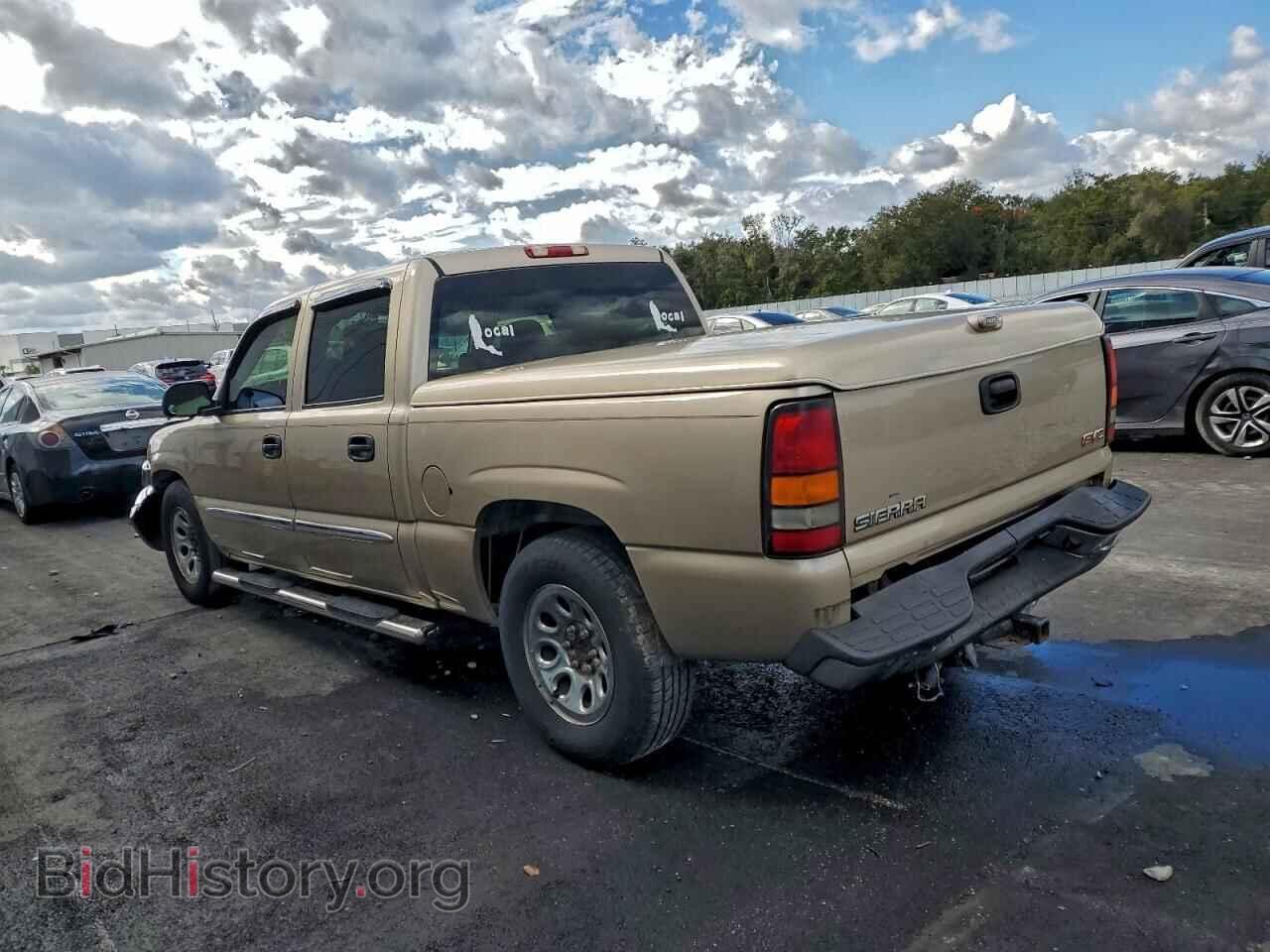 2006 GMC SIERRA - VIN: 2GTEC13V261297702 - Фото 2