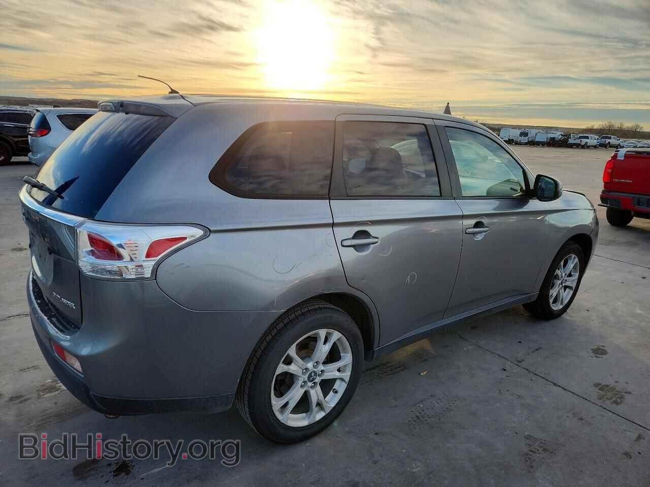 2014 MITSUBISHI OUTLANDER - VIN: JA4AD3A38EZ018164 - Фото 3