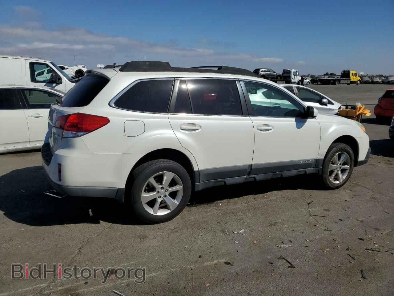 2014 SUBARU OUTBACK - VIN: 4S4BRBLC9E3210842 - Фото 3