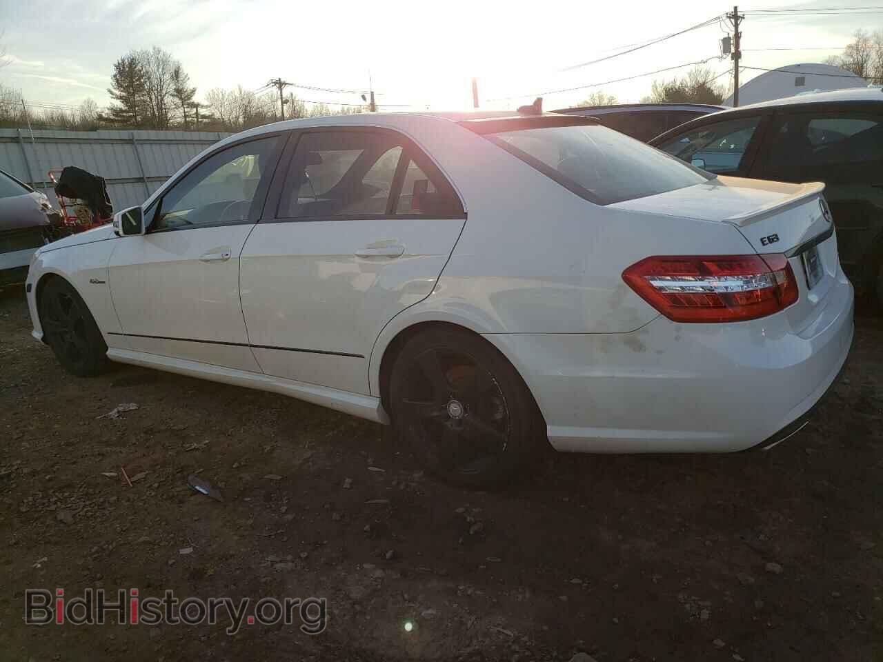 2012 MERCEDES-BENZ E-CLASS - VIN: WDDHF8JBXCA647736 - Фото 2