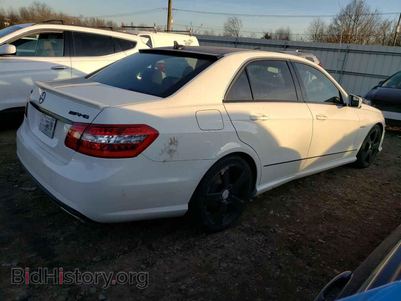 2012 MERCEDES-BENZ E-CLASS - VIN: WDDHF8JBXCA647736 - Фото 3