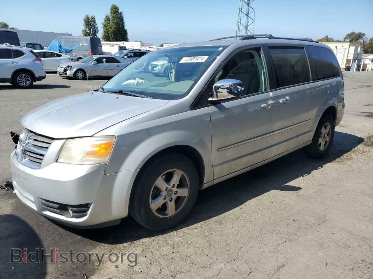 Photo 2D4RN5D14AR203153 - DODGE CARAVAN 2010